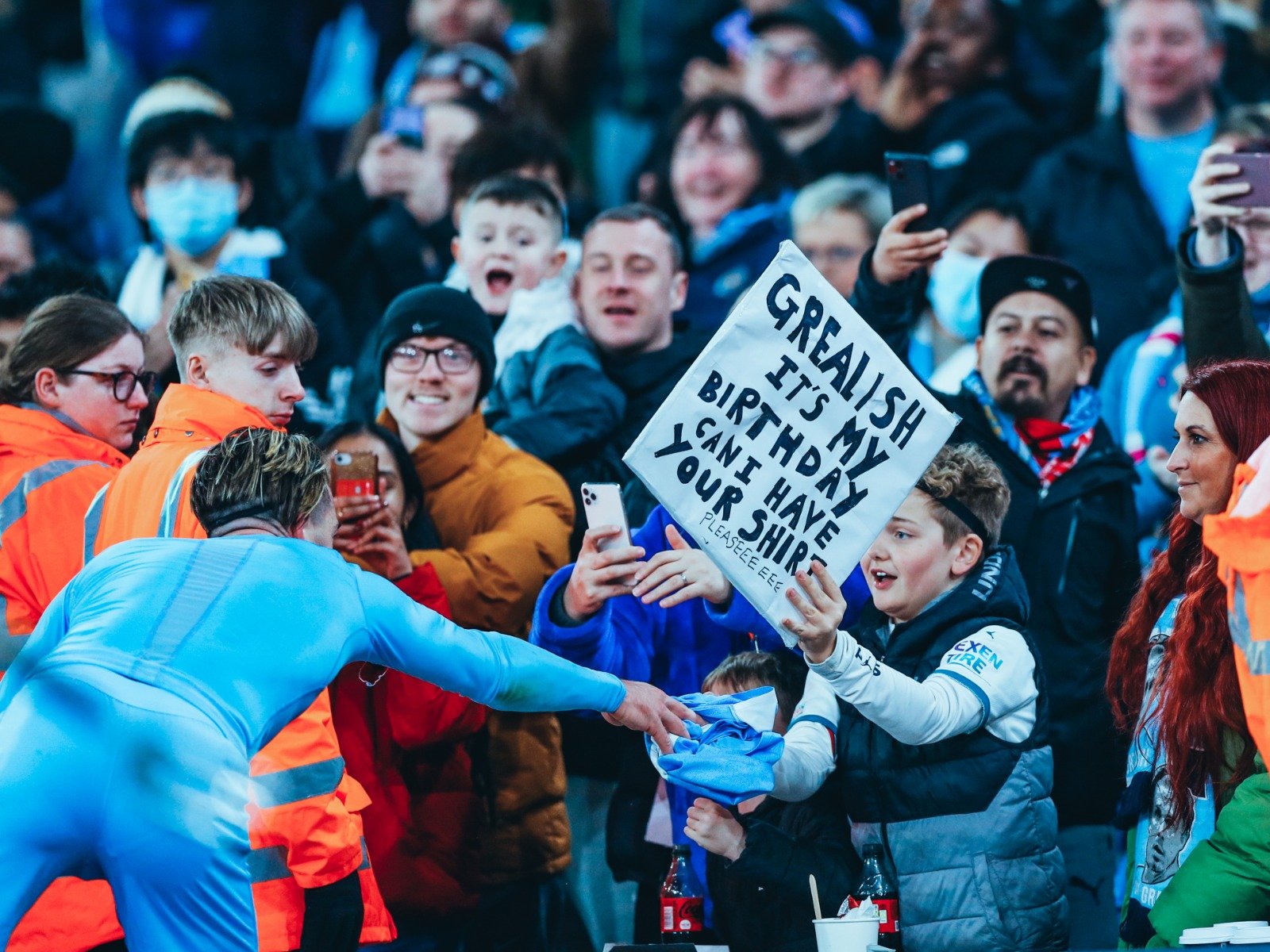 表现进行多 表现进行多